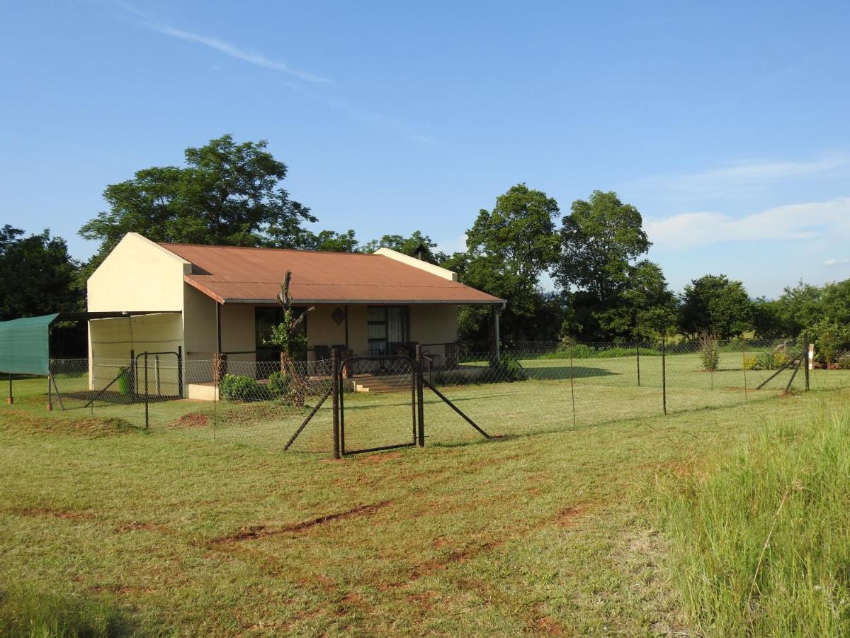 Votadini Country Cottages Magaliesburgo Exterior foto